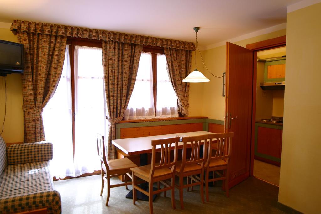 Nevesole Folgarida Resort Aparthotel Εξωτερικό φωτογραφία