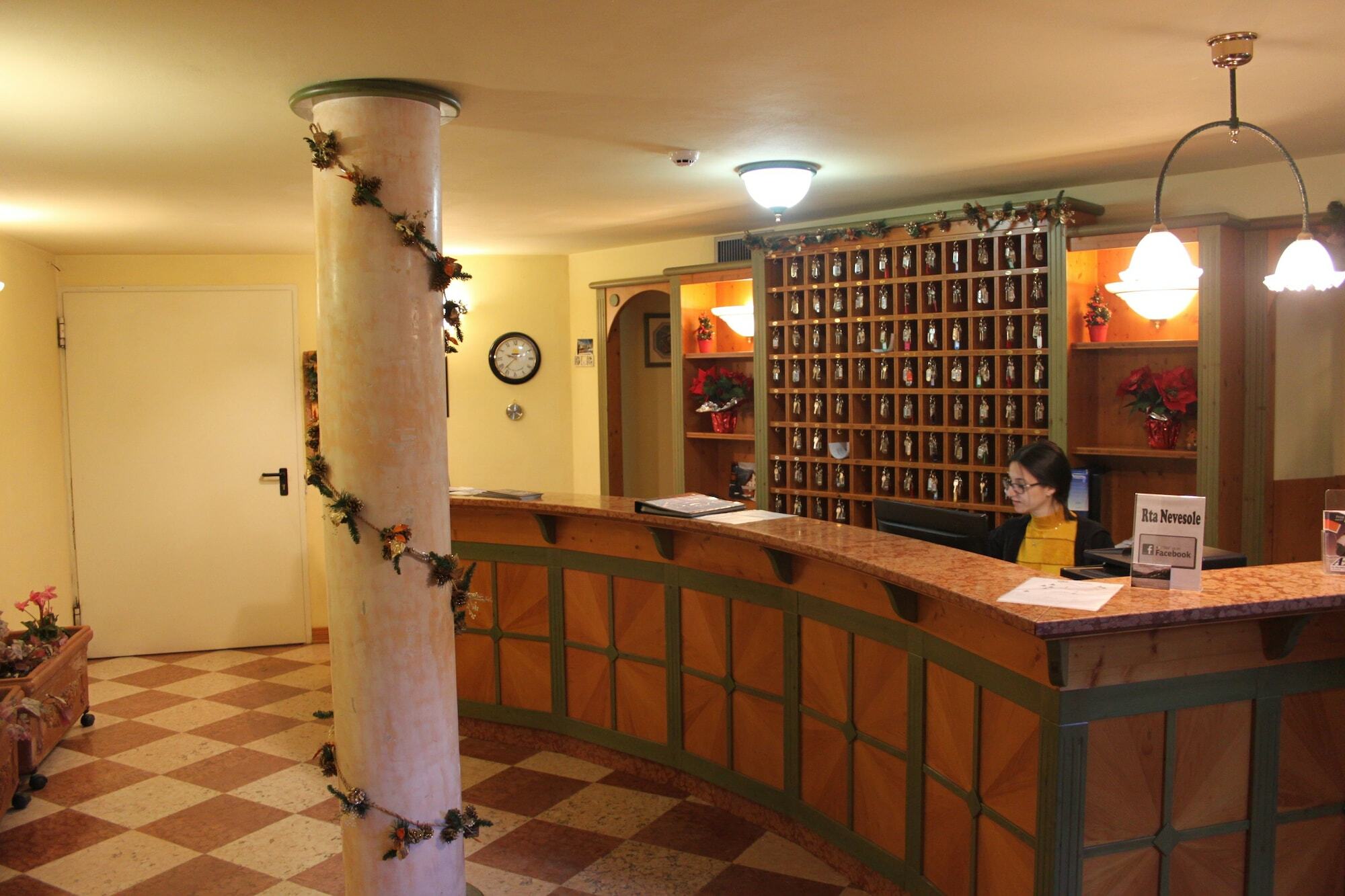 Nevesole Folgarida Resort Aparthotel Εξωτερικό φωτογραφία